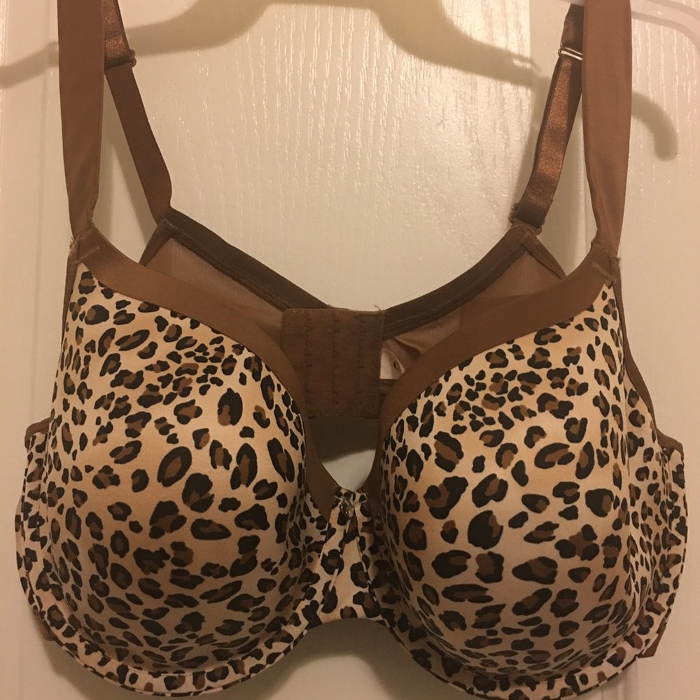 Brand new bra from cacique .
